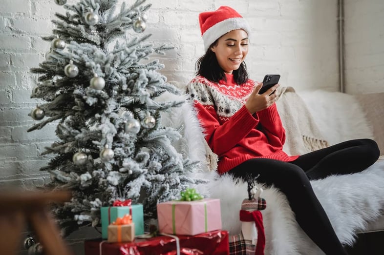 Holiday SMS Campaign Strategies to Skyrocket Sales